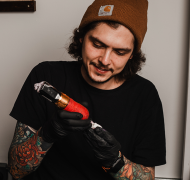 The Art, Origin and Tattooist of Nature-Inspired Tattoos, Vibrant Colours & Bold Lines